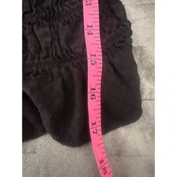 Urban Outfitters Shirt Womens Large Black Smocked Puff Sleeve Crop Top Blouse - Picture 11 of 14